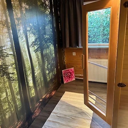 Cosy And Romantic Forest House Met Sauna Op De Veluwe Putten Ngoại thất bức ảnh
